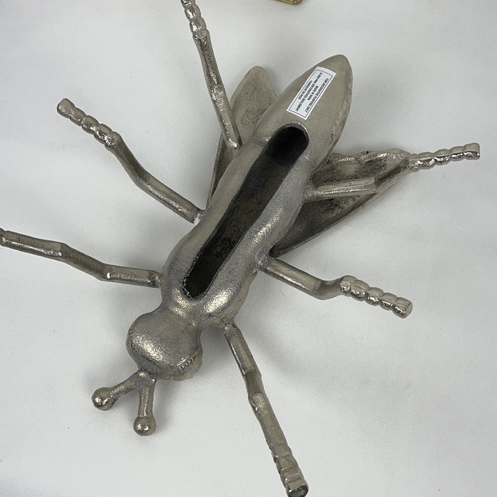 Large Decorative Silver Metal Winged Insect - Picture 7 of 7